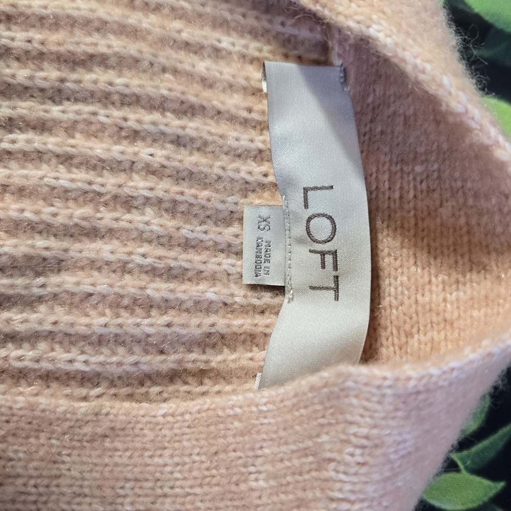 LOFT Blush Pink Ribbed Cardigan - Picture 2 of 2